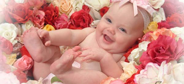 Celebre a maternidade e um novo bebê com flores e cestas!